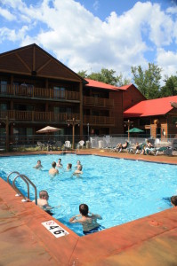 Timber Camp Water Adventure Playland Outdoor Pool at Meadowbrook Resort & DellsPackages.com in Wisconsin Dells